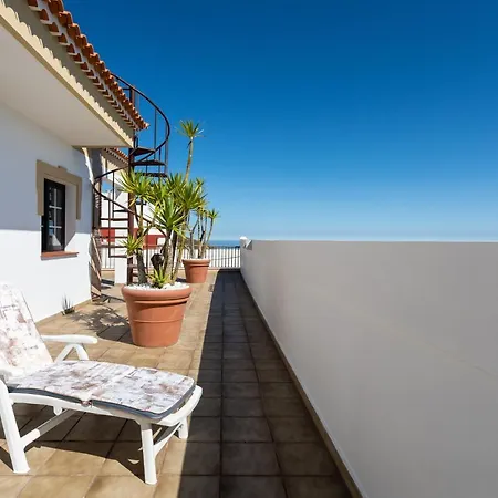 - Wonderful Volcano Views & Terrace. 2 Px. Apartment